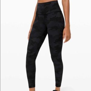 Lululemon Wunder Train HR Tight 25”